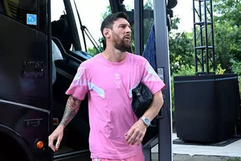 رغم ضغوط إنتر ميامي.. هل يغامر سكالوني بمشاركة ميسي في وديتي الأرجنتين؟